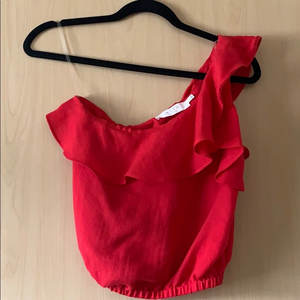 Astr One-Shoulder Red Ruffle Crop Top